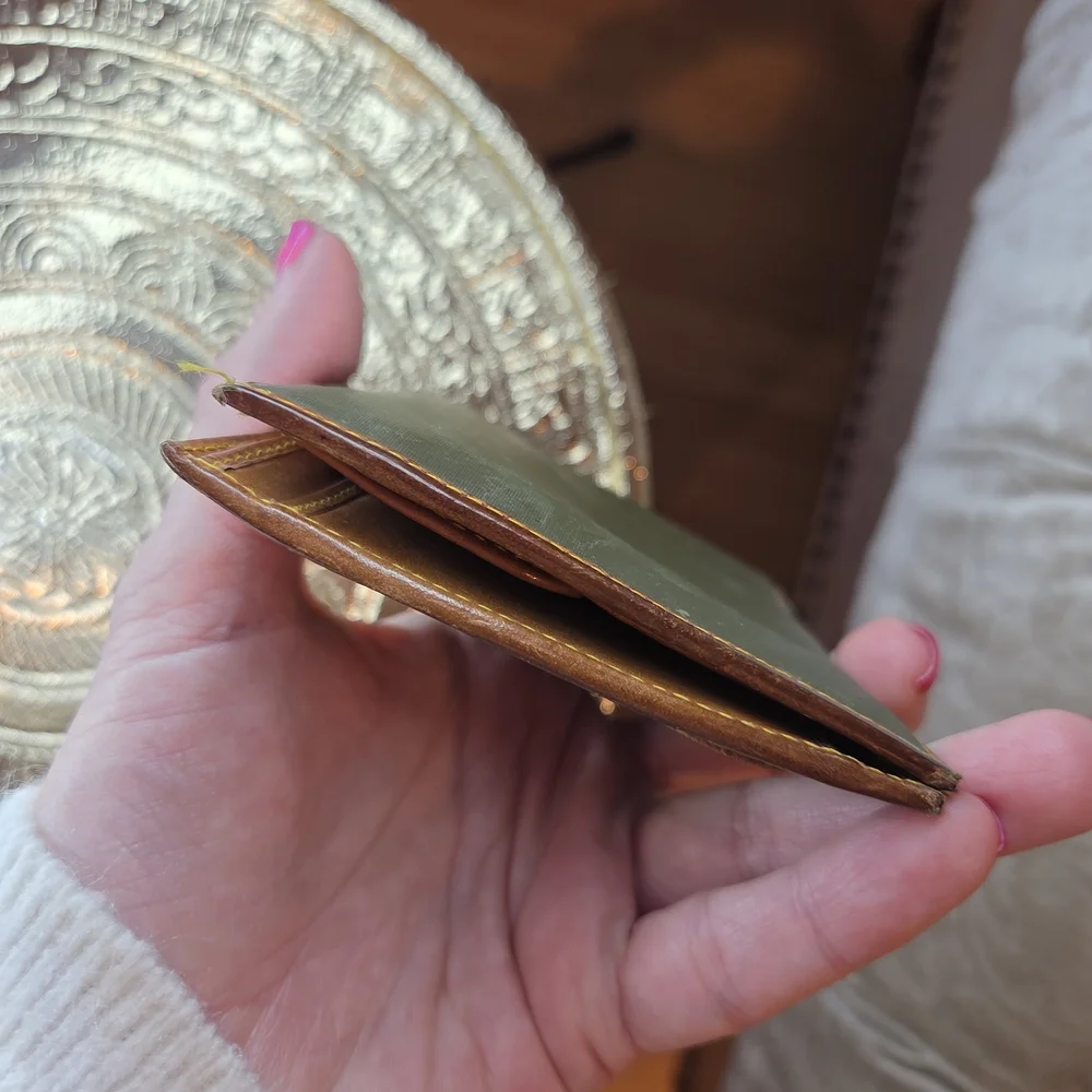 Hunting World Olive Green Leather Men's Wallet